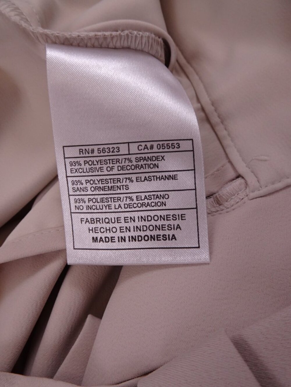 Nike Golf Skort Size 12 Khaki Tan Double button Tennis Fit Dry Athletic Skirt - Picture 9 of 9